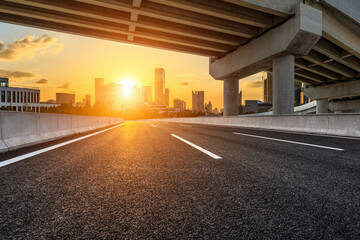 拥有一只可爱的橘猫是什么体验？